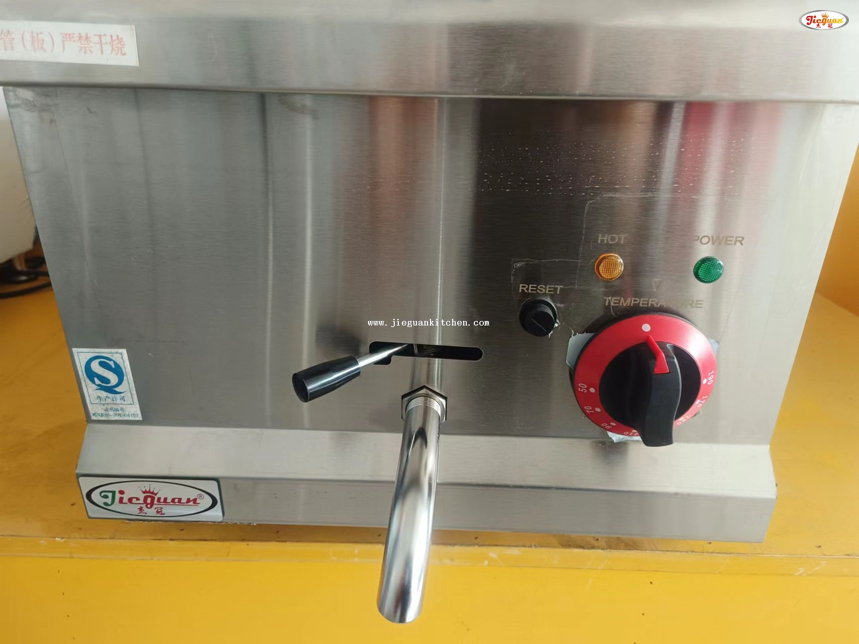 Электрическая фритюрница DF-635 с одним баком, 14 л